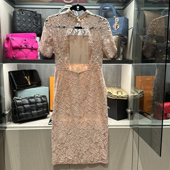 ALEXIS MIDI Lace Dress like new. - Picture 2 of 2